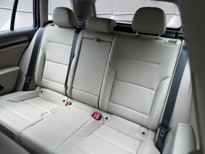 2017 Volkswagen Golf Alltrack Base