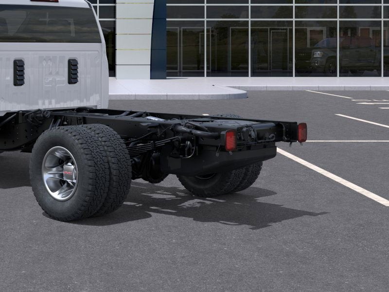 2026 GMC Sierra 3500 HD Chassis Cab Pro