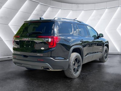 2023 GMC Acadia AT4
