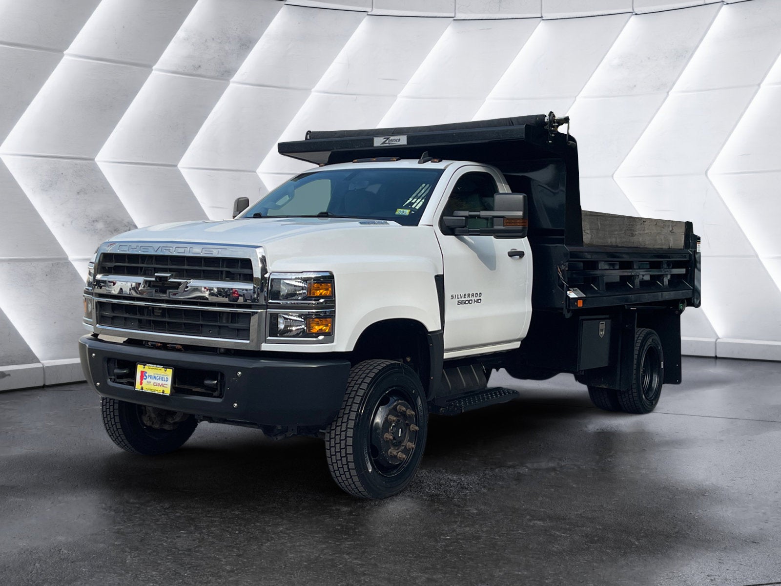2019 Chevrolet Silverado 5500 HD Work Truck