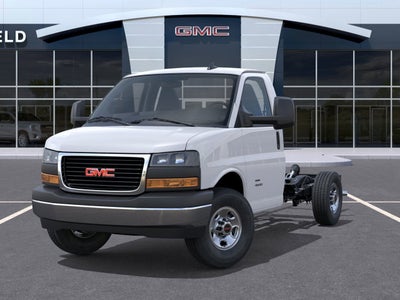 2026 GMC Savana Cutaway 3500 1WT