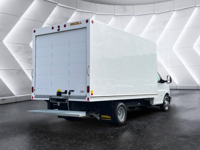 2026 GMC Savana Cutaway 3500 1WT Unicell 15 Ft Classic Cube