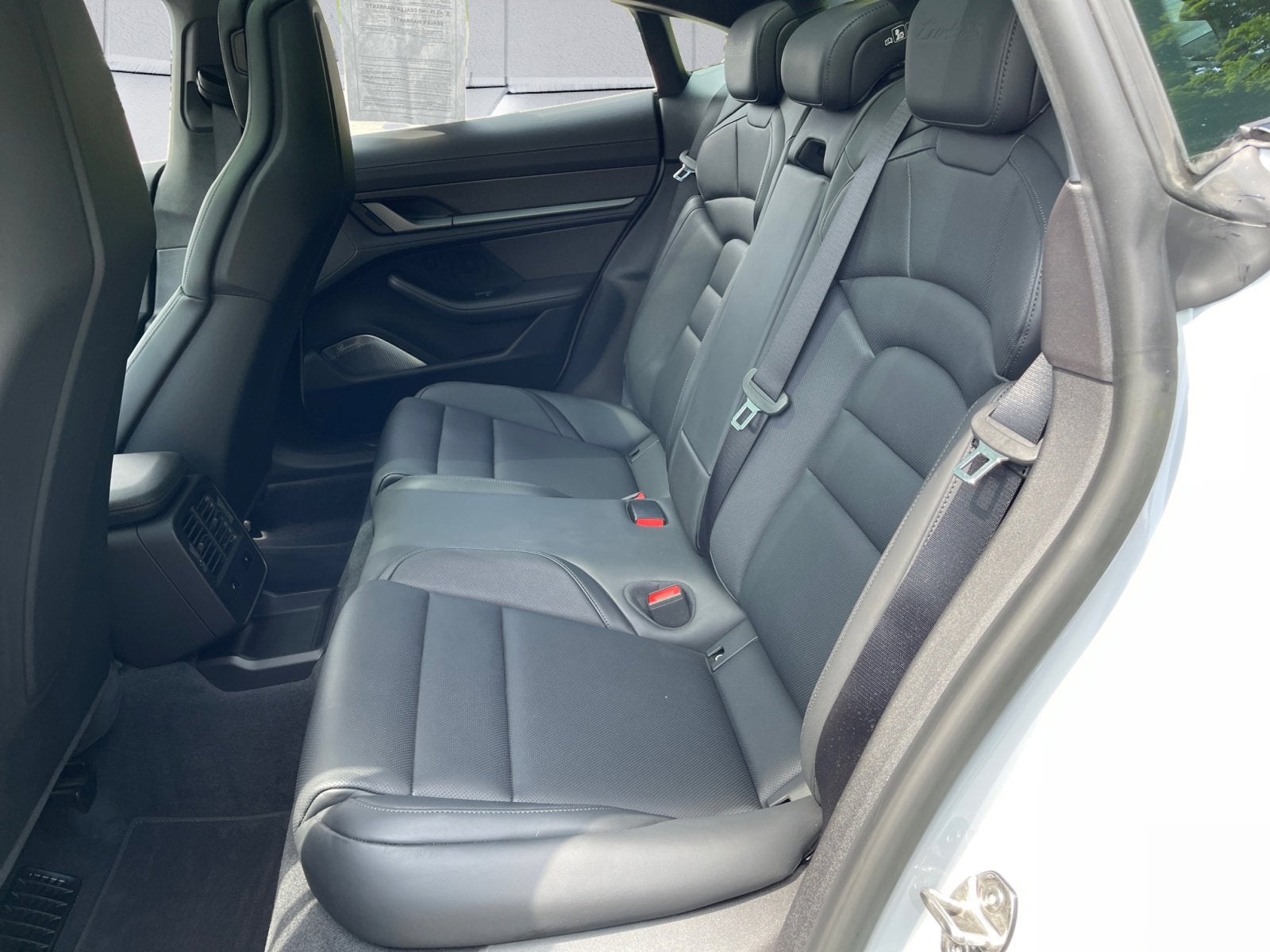 2024 Porsche Taycan Turbo S