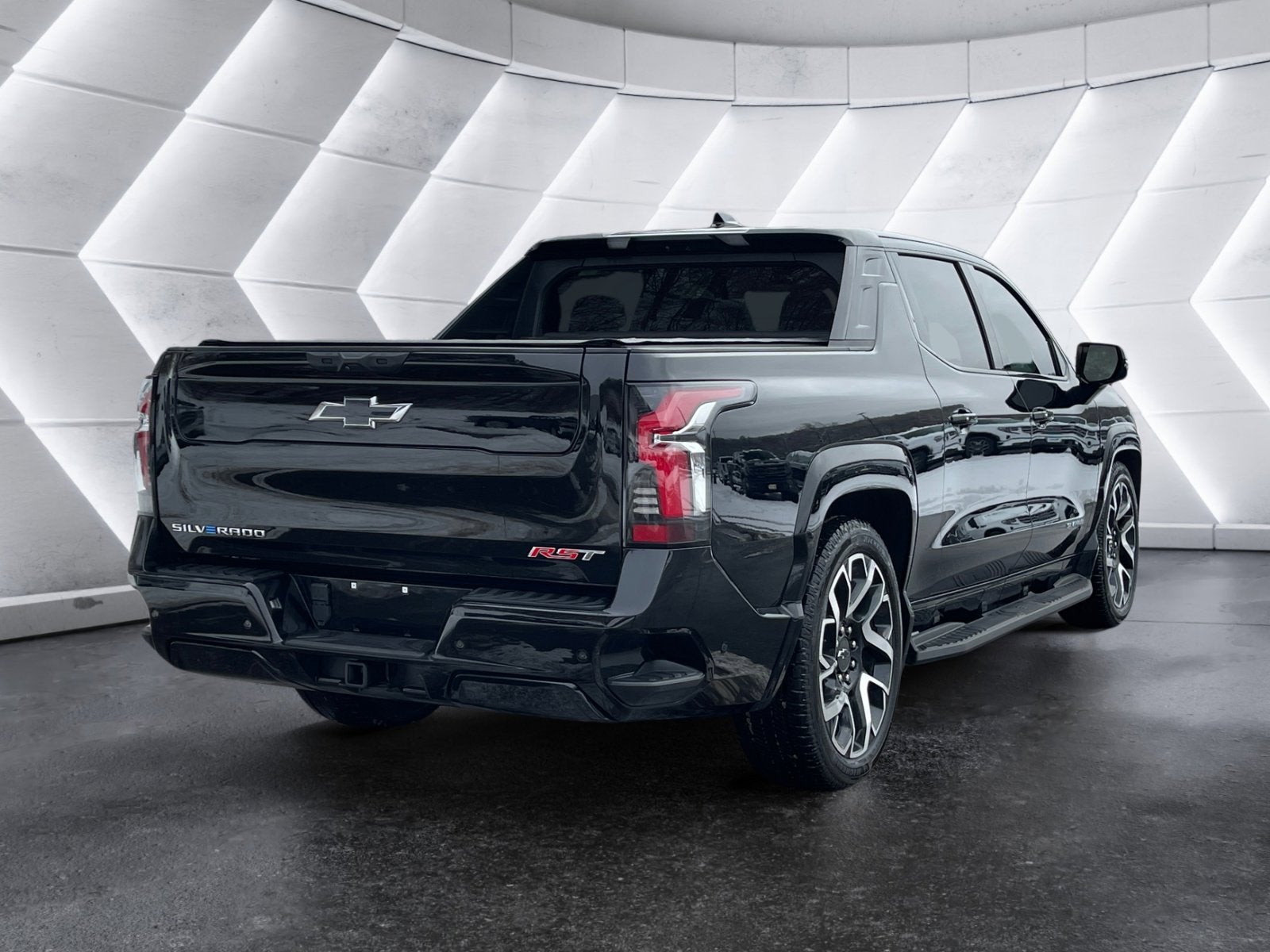 2024 Chevrolet Silverado EV RST