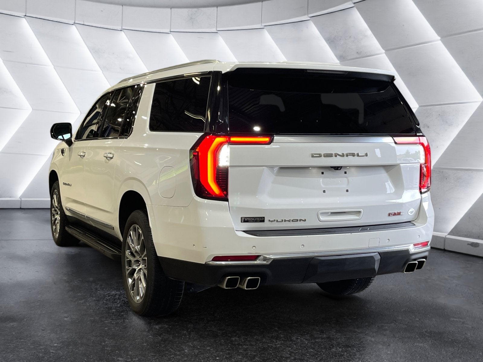 2025 GMC Yukon XL Denali