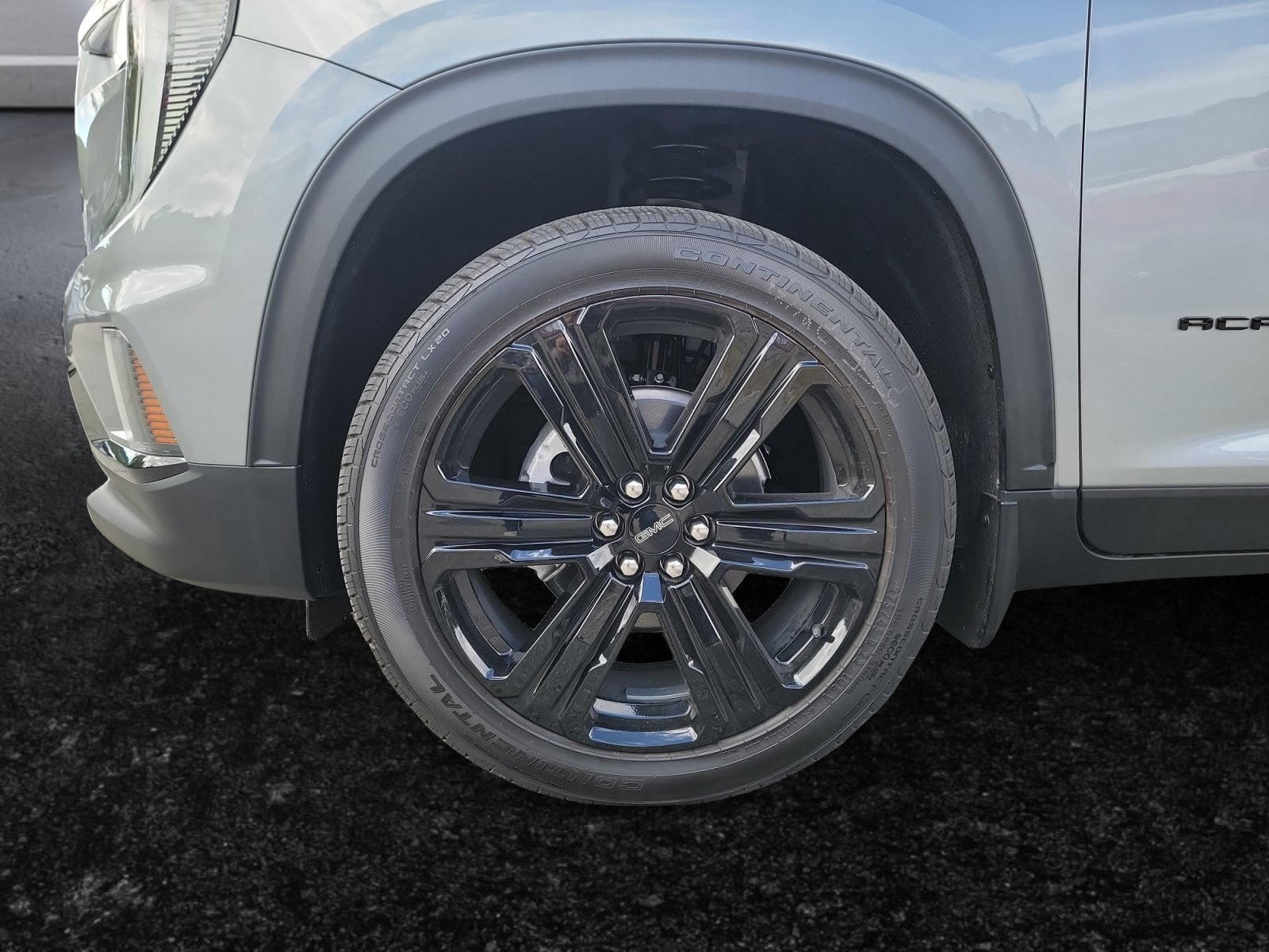 2027 GMC Acadia Elevation