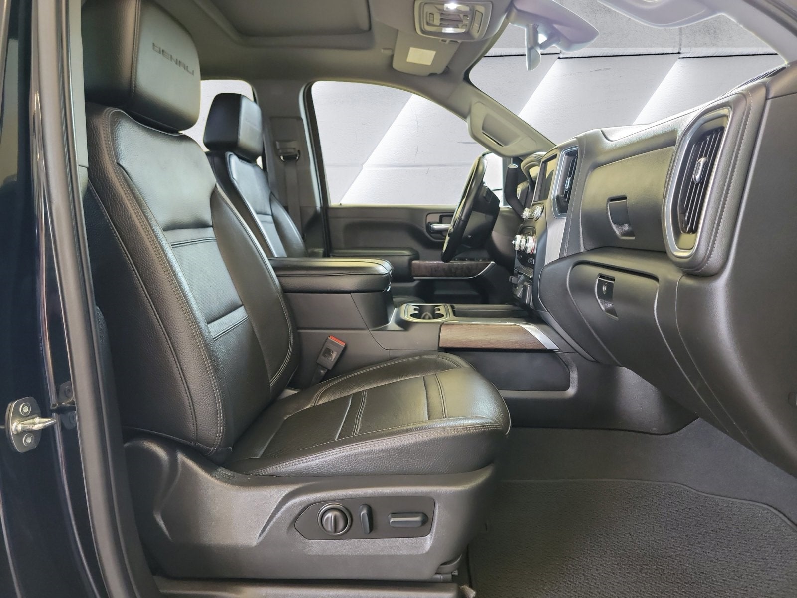 2023 GMC Sierra 3500 HD Denali