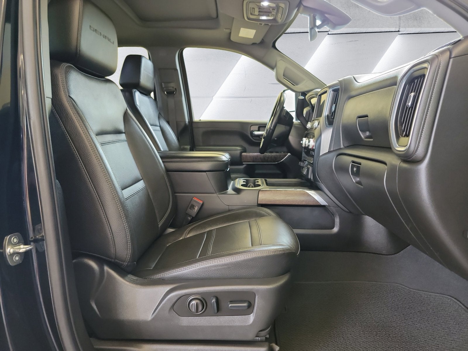 2023 GMC Sierra 3500 HD Denali