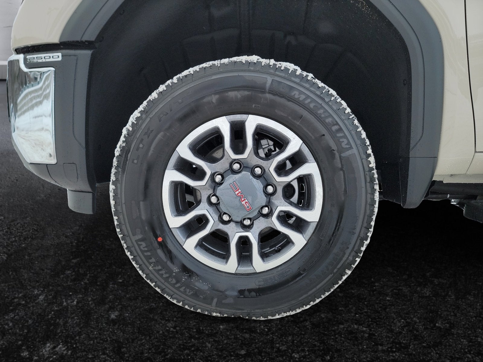 2026 GMC Sierra 2500 HD SLE