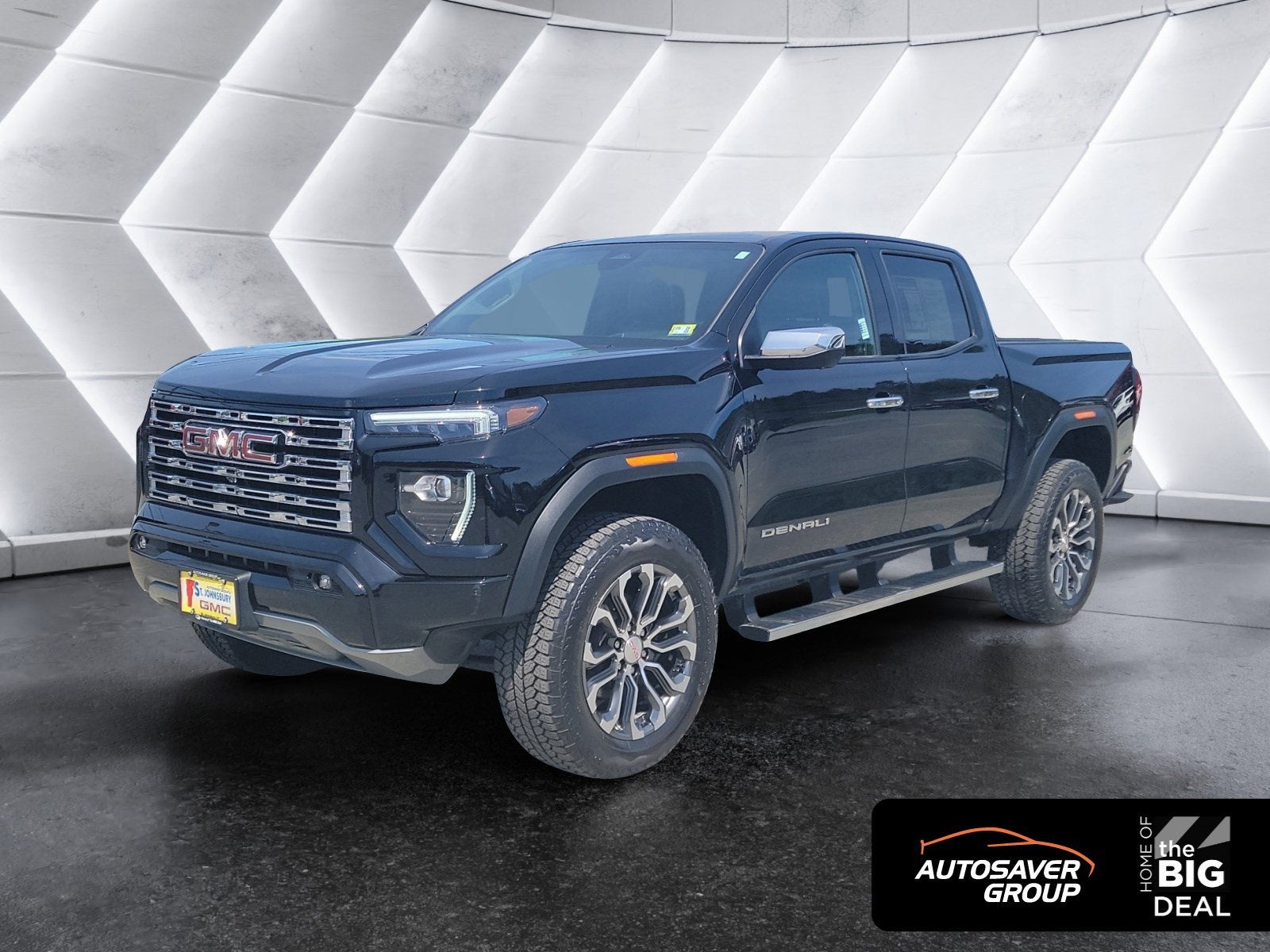 2023 GMC Canyon 4WD Denali Crew Cab Short Box's photo