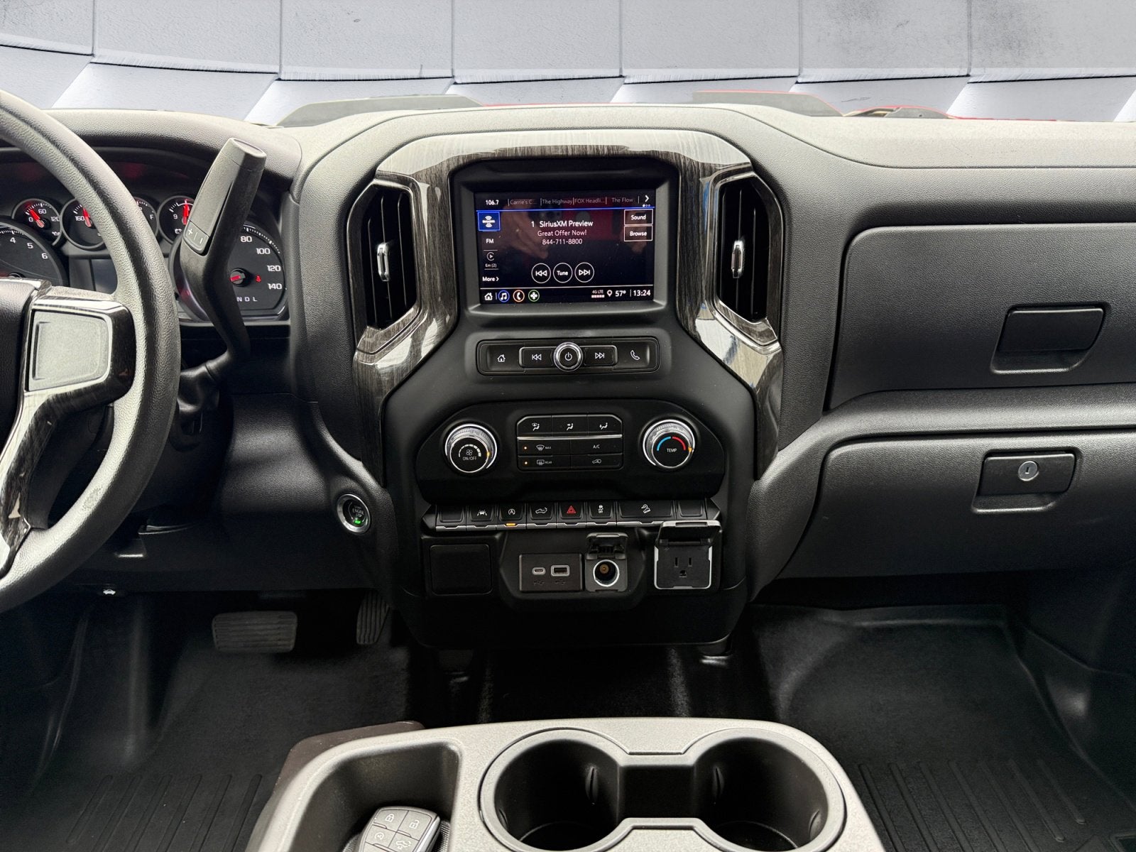 2022 Chevrolet Silverado 1500 Custom Trail Boss