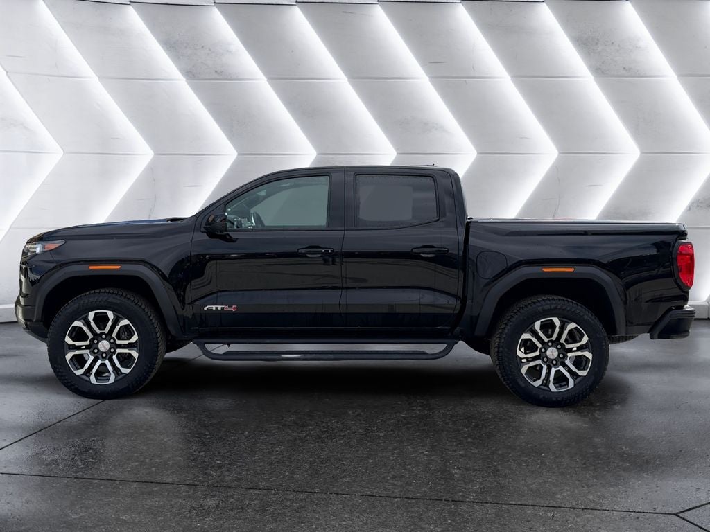 2024 GMC Canyon AT4