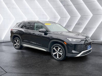 2025 Volkswagen Tiguan 2.0T SE