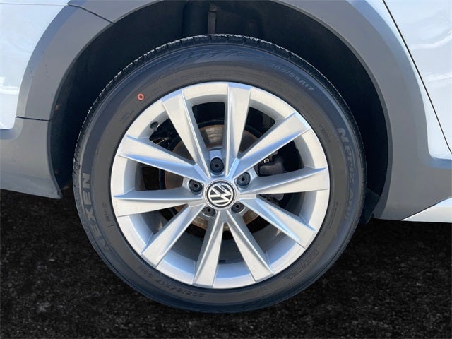 2017 Volkswagen Golf Alltrack 4Motion