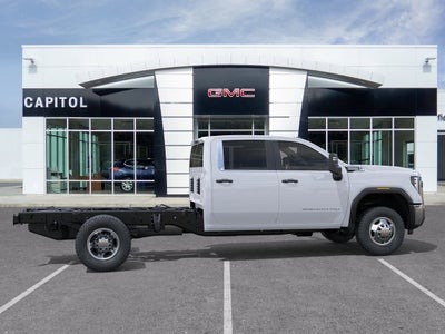 2026 GMC Sierra 3500 HD Chassis Cab Pro