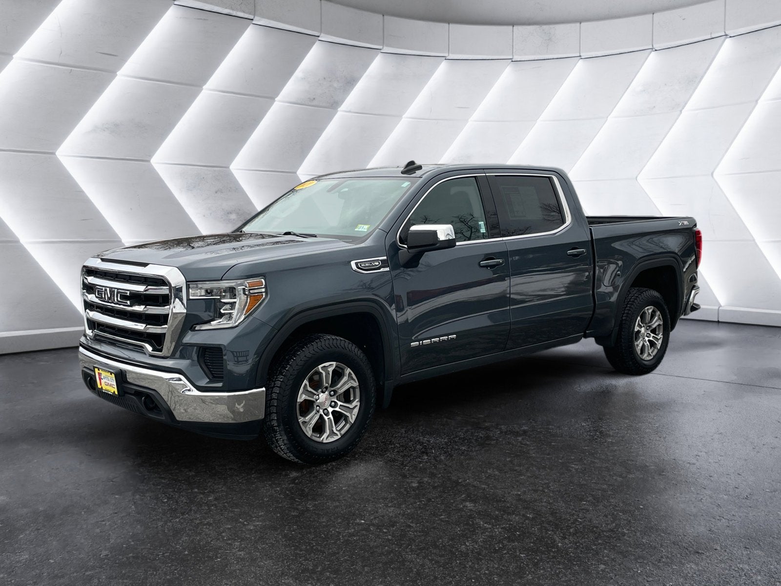 2020 GMC Sierra 1500 SLE