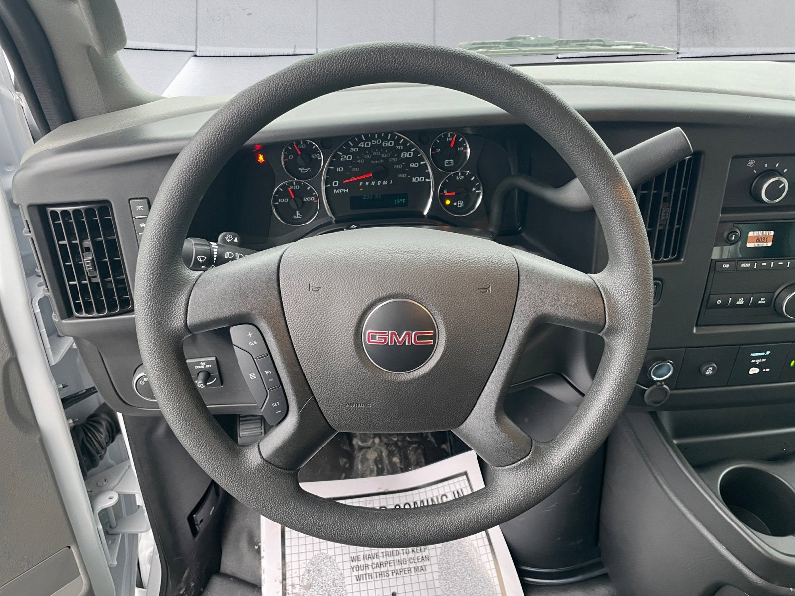 2024 GMC Savana Cutaway 4500 2WT Dejana 14 Ft. Duracube