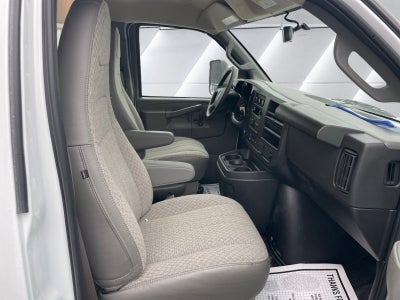 2024 GMC Savana Cutaway 4500 2WT Dejana 14 Ft. Duracube