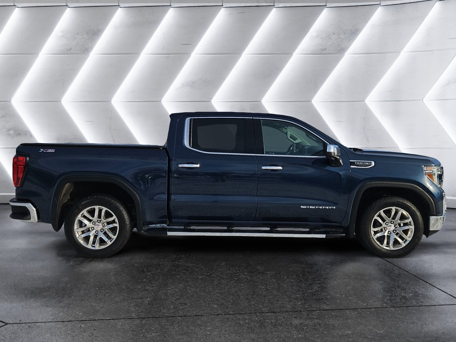2021 GMC Sierra 1500 SLT