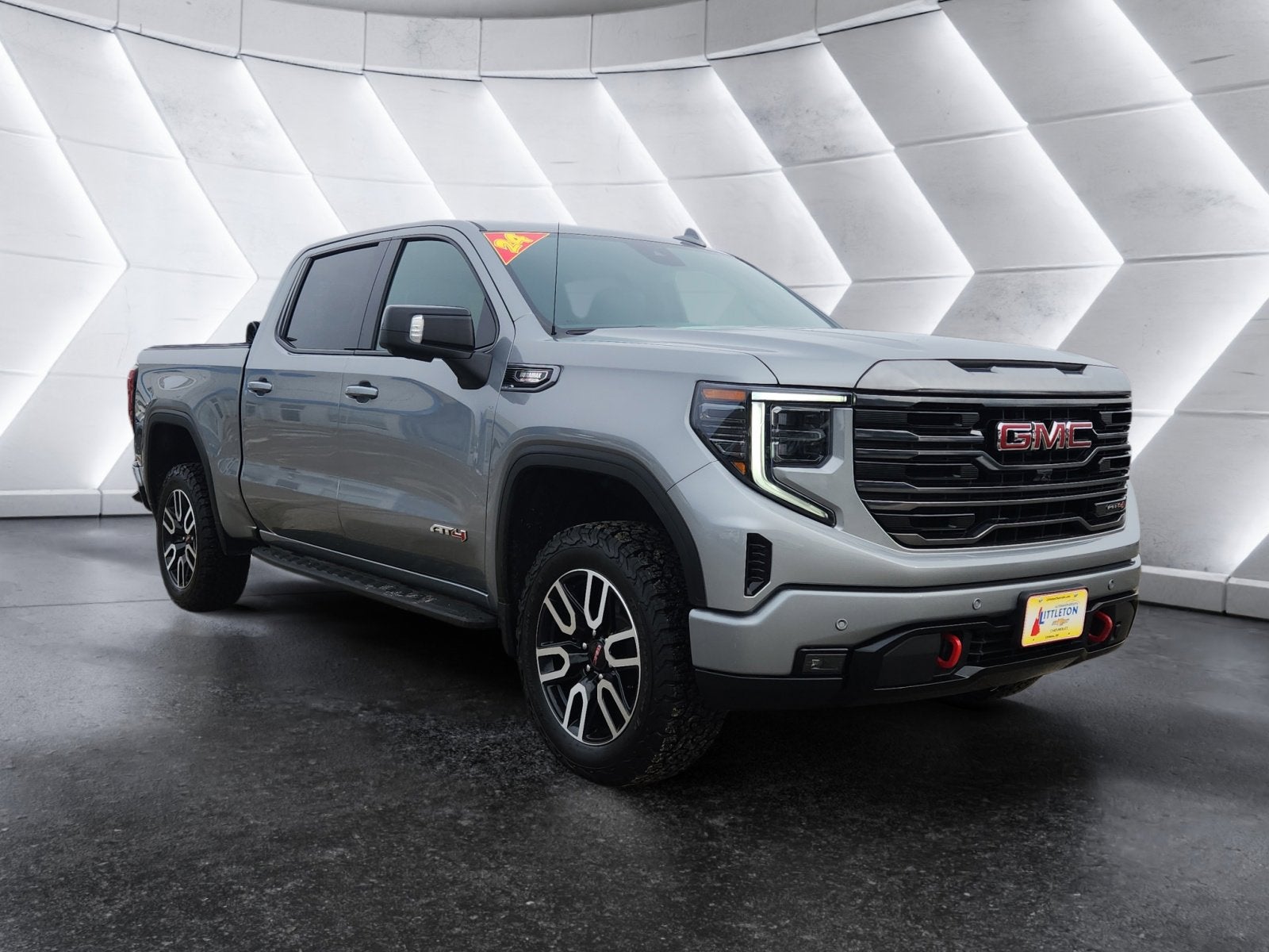 2024 GMC Sierra 1500 AT4