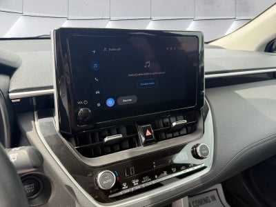 2025 Toyota Corolla Cross XLE