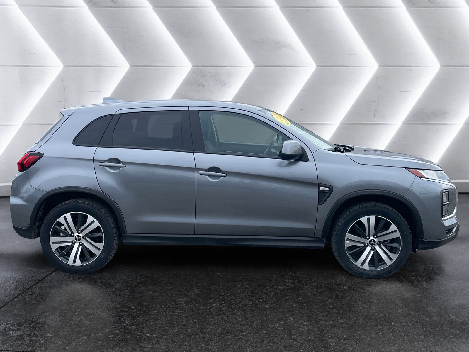 2025 Mitsubishi Outlander Sport Base