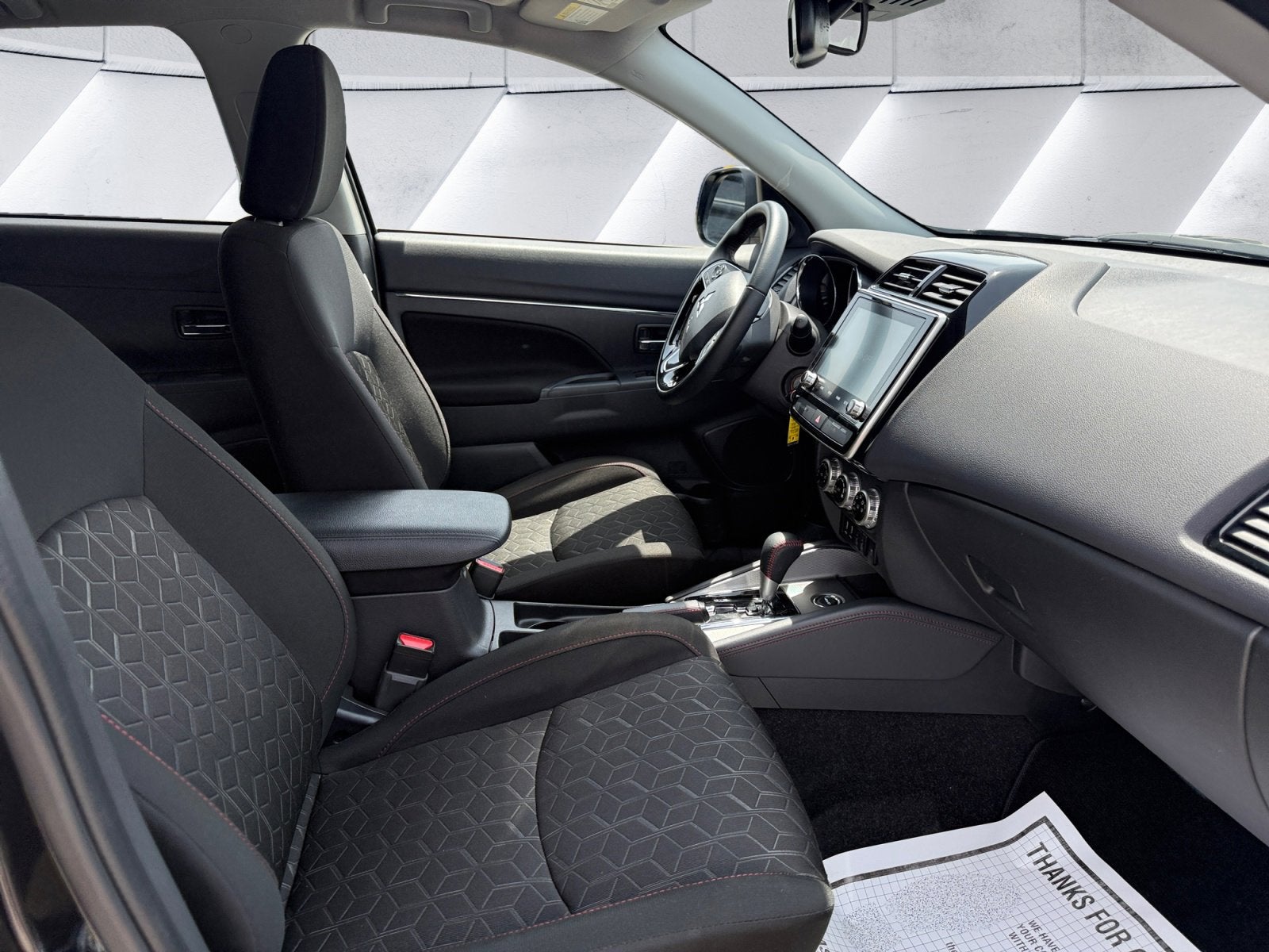 2025 Mitsubishi Outlander Sport Base
