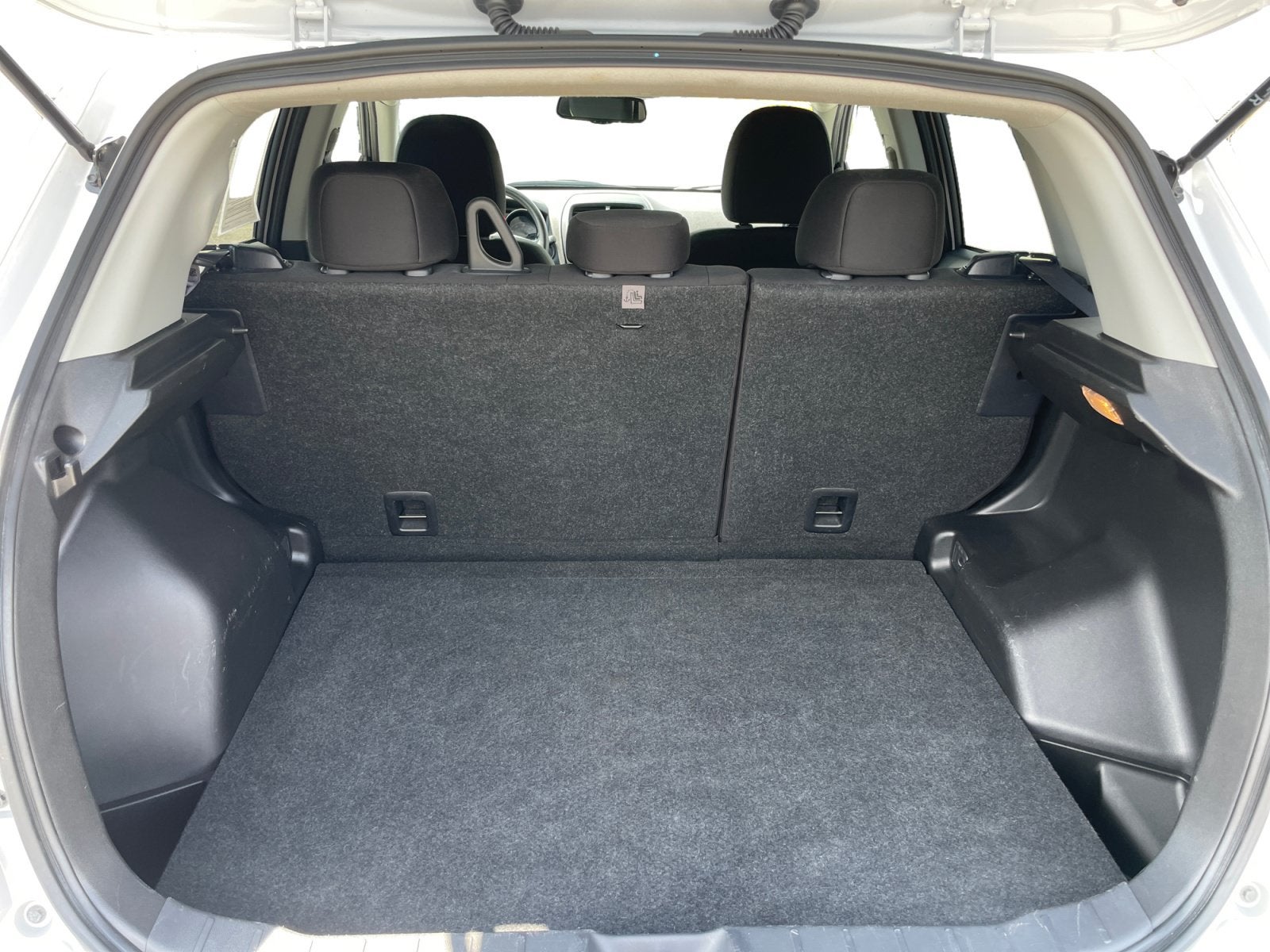 2024 Mitsubishi Outlander Sport 2.0 ES