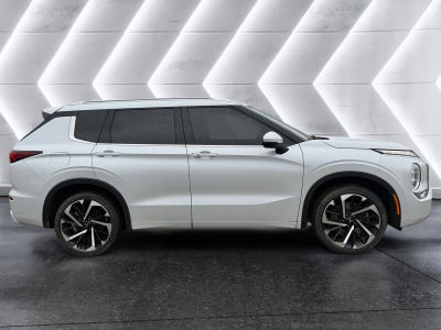 2022 Mitsubishi Outlander SEL