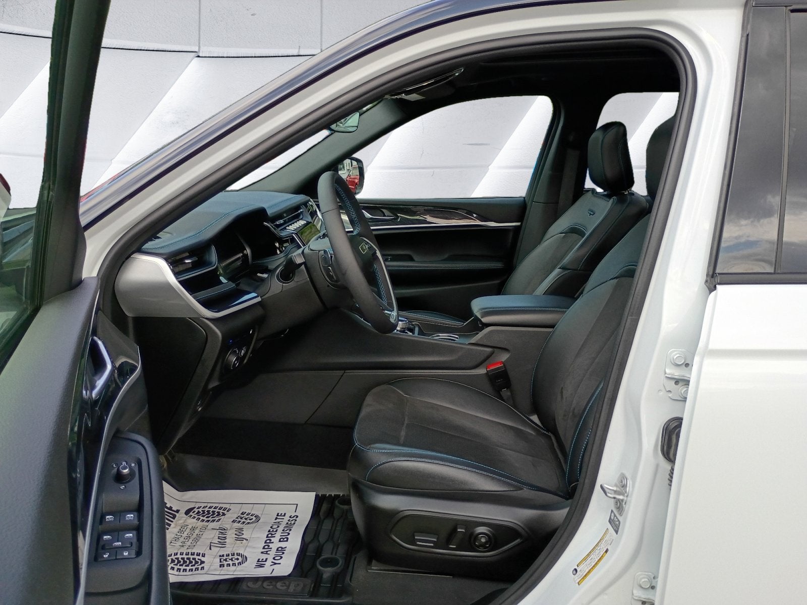 2024 Jeep Grand Cherokee 4xe Trailhawk 4xe