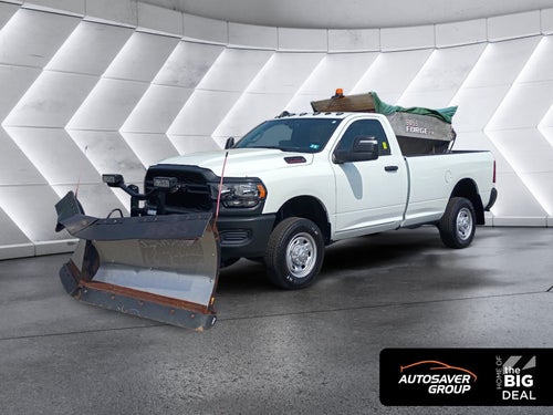 2024 RAM 2500 Tradesman 9'2 Boss V-Plow Stainless Boss Sander